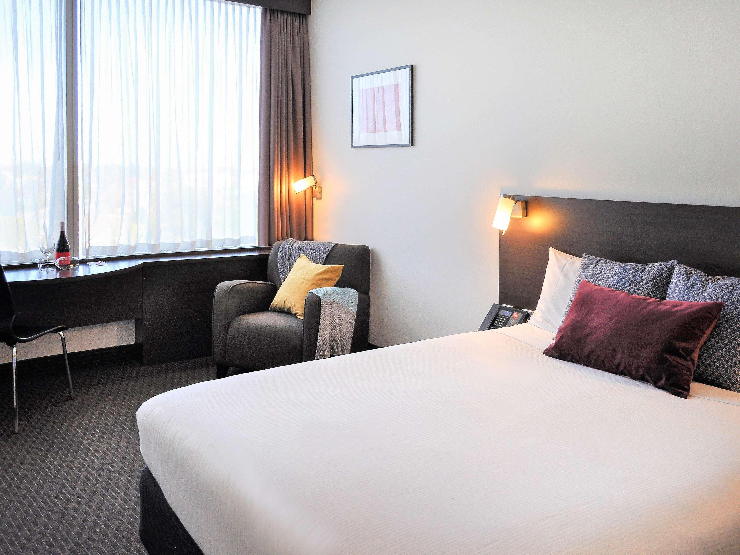 Ibis Melbourne - Глен-Уэверли Экстерьер фото